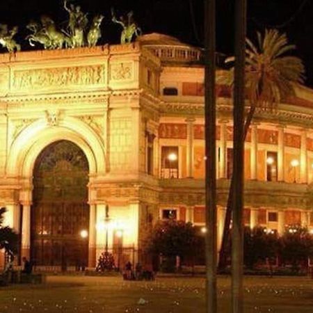 مبيت وإفطار باليرمو Paleemo Centro Zoe Blu المظهر الخارجي الصورة